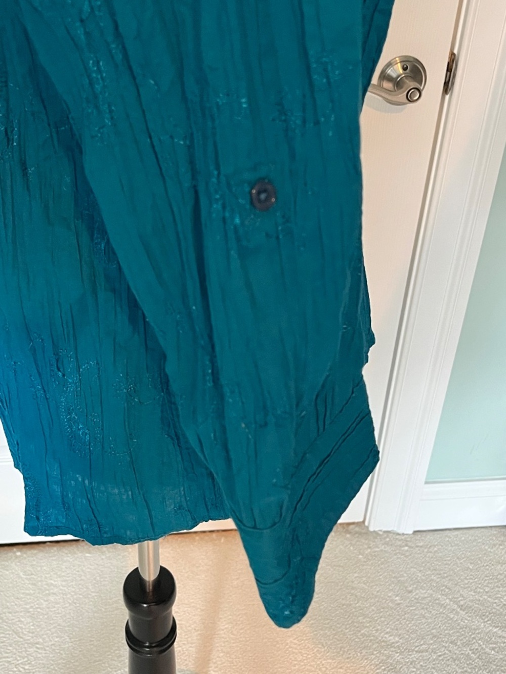 CJ Banks Bright Teal 3/4 Sleeve Shimmer Button Front Blouse 1X - Picture 7 of 11